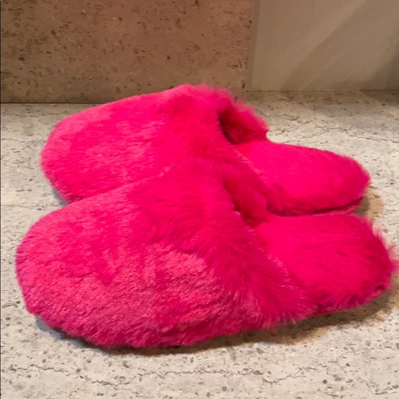 J. Crew Fuzzy Scuff Slippers - Picture 5 of 9